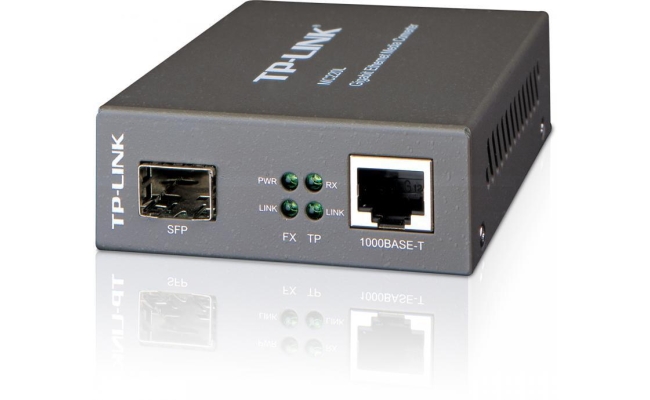 Switch media convertor TP-Link MC220L, 2 porturi