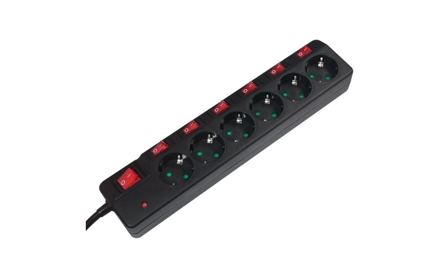 Prelungitor Logilink LPS233 - 6 prize Schuko, cablu 1.5m, 16A, negru