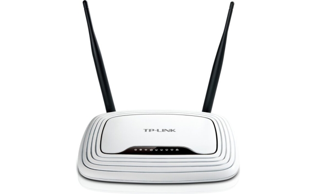 Router wireless N 300Mbps TP-LINK TL-WR841N, 4 porturi 10/100Mbps