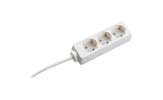 Priza cu protectie Selly 3842715 - 3 prize Schuko, 230V, cablu 3m, Alb