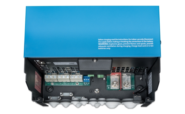 Invertor Victron Energy incarcator EasySolar-II 24/3000/70-32 MPPT 250/70 GX...