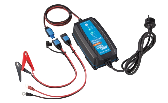 Incarcator Victron Energy BlueSmart Charger IP65 12V/15A BPC121531064R 54195