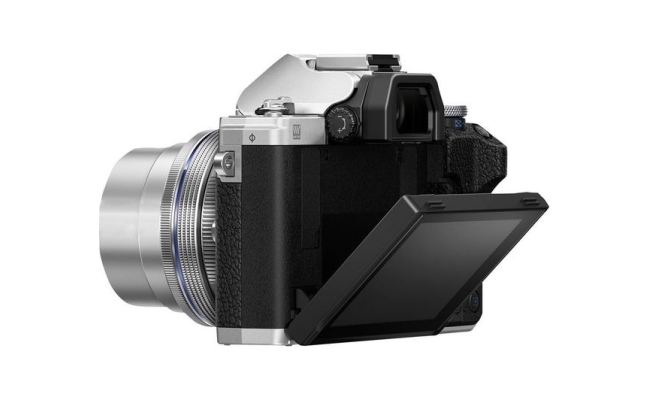 Olympus OM-D E-M10 Mark IV Kit cu Obiectiv 14-42mm Silver 54700